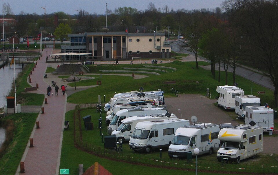 Wohnmobilstellplatz Barßeler Bootshafen